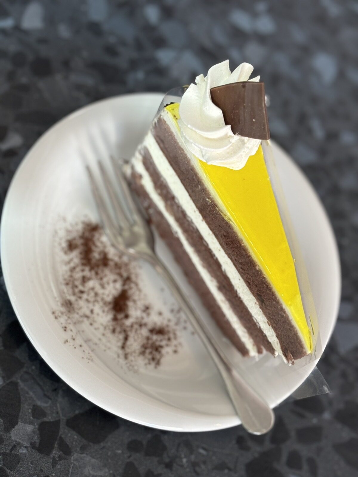 Tejszínes citrom torta